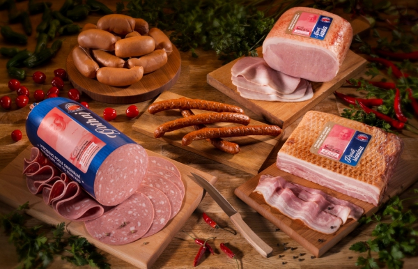 Nová řada výrobků společnosti VÁHALA jde na trh - UZENINY OD SLANINY